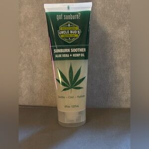 Uncle buds sunburn soothe, aloe vera he*p oil 8 Fl Oz